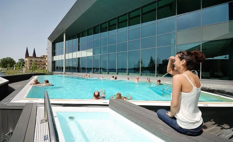 Fontane Therme, Solebecken
