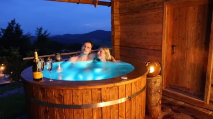 Whirlpool-Chalet-