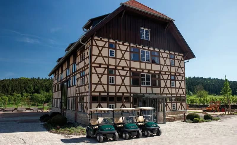 Golfhuette