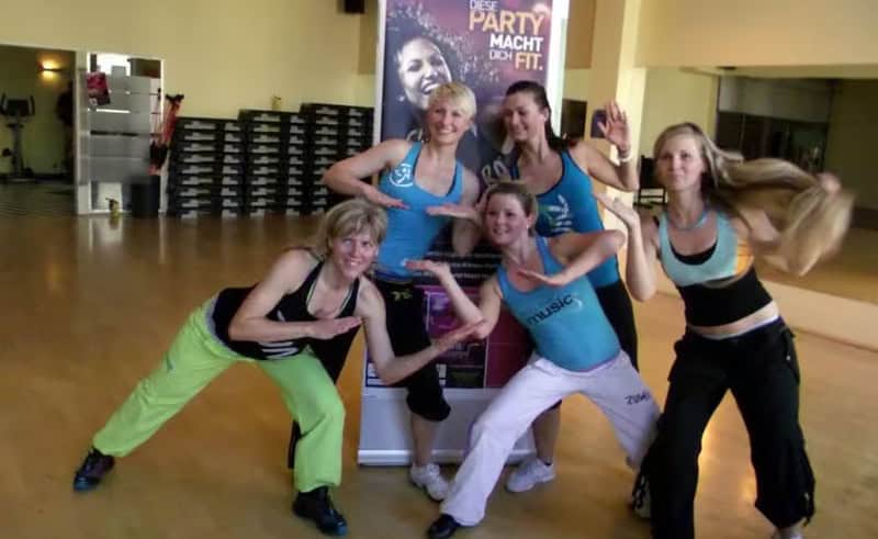 Zumba mit 5 Trainerinnen