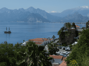 Blick auf die Bucht von Antalya © Dieter Schütz / pixelio.de