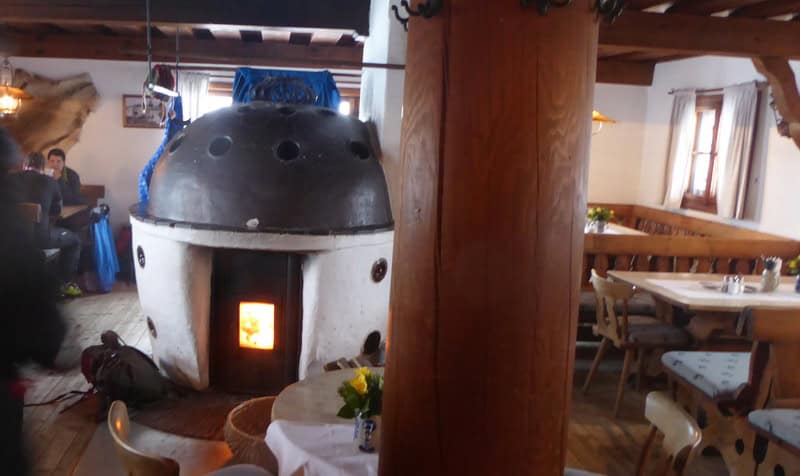 Verschneite Schneeschuhwanderung am PREDAX 34 Almhütte Schlegelmulde