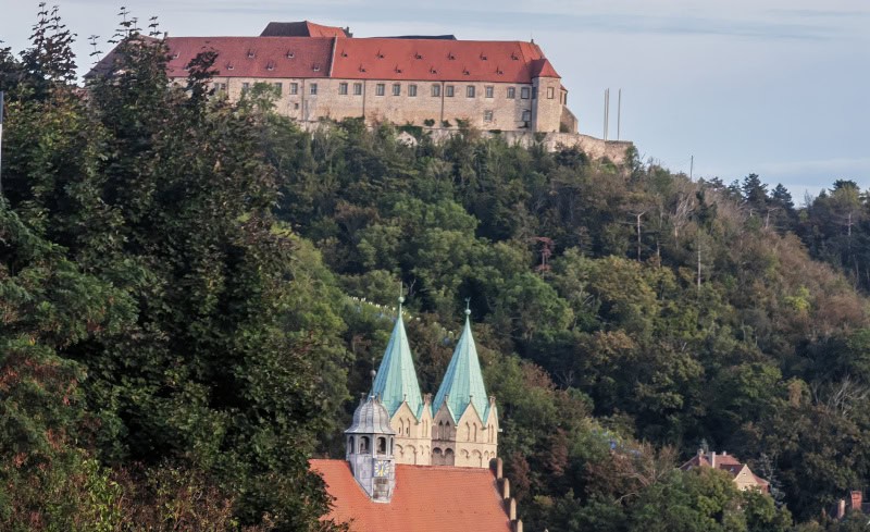 Saale-Unstrut - 1.000 Jahre Weinbaukultur, Natur und spektakuläre Architektur 16 Freyburg 2(C) Gabriele Wilms