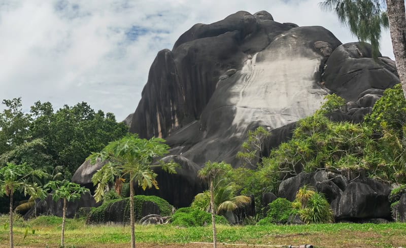 Fahrradausflug auf La Digue, L’Union Estate, Giant Union Rock 