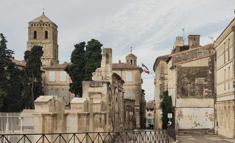 Traumhaft schöne Flusskreuzfahrt mit der Bijou du Rhône auf Saône und Rhône (Teil 2) 73 Arles
