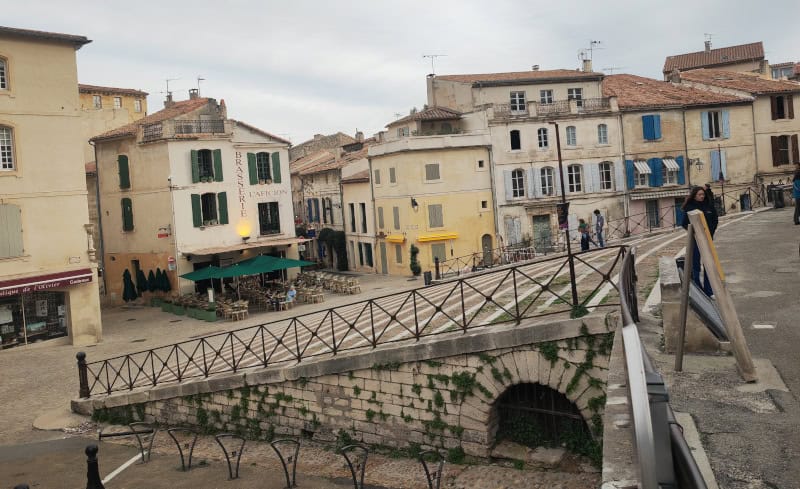 Traumhaft schöne Flusskreuzfahrt mit der Bijou du Rhône auf Saône und Rhône (Teil 2) 96 Arles