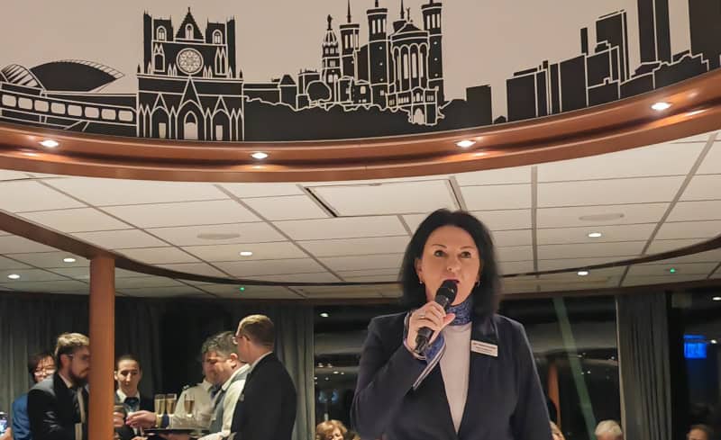 Bijou du Rhone, Kreuzfahrt-Direktorin Kathrin Wimmer