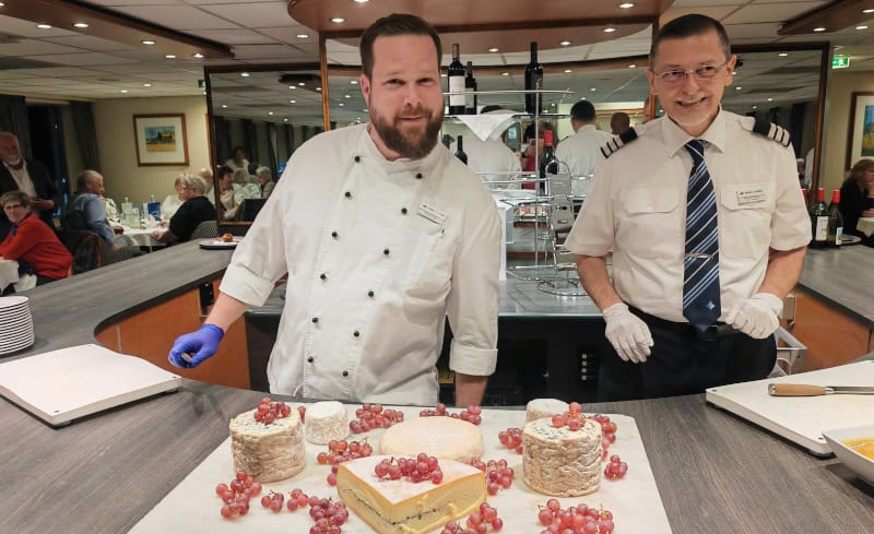 Bijou du Rhone, französischer Abend, Käsebuffet