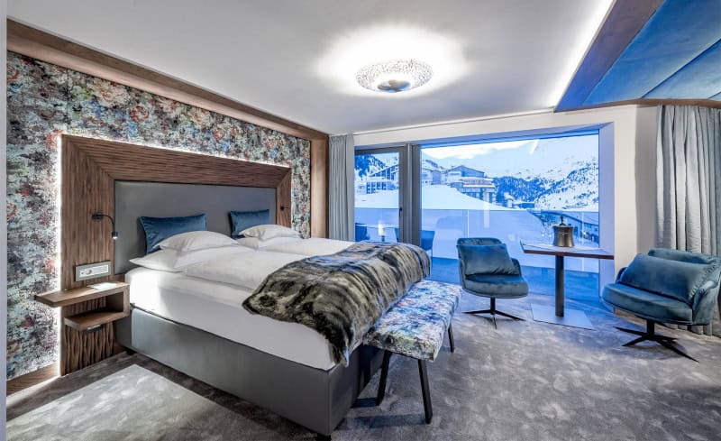 Schneesicheres Ski- und Wellnessarrangement de luxe im Hochfirst – The Luxury Mountain Resort 11 Hochfirst Suiten Spiegelkogl