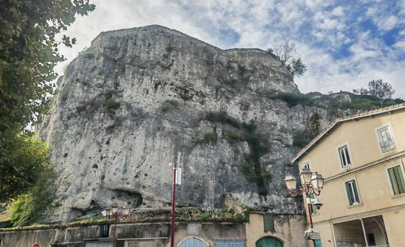 Traumhaft schöne Flusskreuzfahrt mit der Bijou du Rhône auf Saône und Rhône (Teil 2) 3 Viviers
