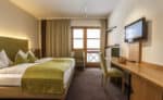 Mit Aldiana Urlaubsgefühle zwischen Meer und Bergen, die den Sommer prägen 24 Aldiana Hochkoenig Doppelzimmer 6