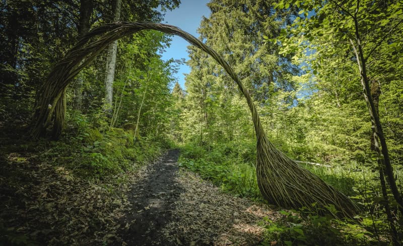 Land Art im Grindelwald lädt zum Staunen ein, Natur wird zur Leinwand 1 Jean-Louis M. und Julie V.