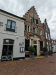 Den Burg 105