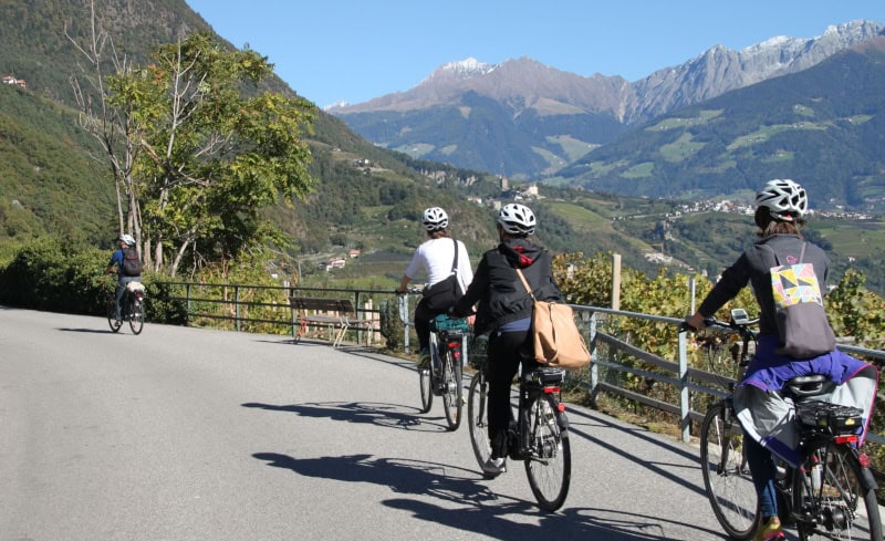 Vom Hotel Laurin, Südtirol auf Kulinarische Touren in und rund um Meran 3 Genussradtour „Der schlafende Riese“ Copyright Sissi Tours