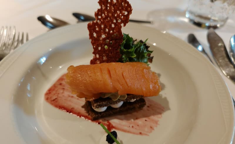 MS Sans Souci , Gala-Dinner, Vorspeise Lachs