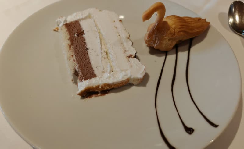 MS Sans Souci Gala-Dinner, Baked Alaska