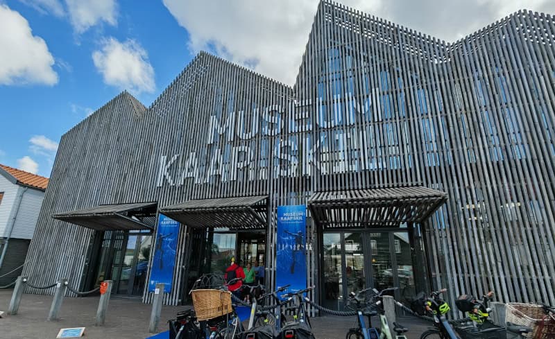 Erlebnisse mit dem E-Bike auf der Insel Texel enddecken 95 Museum Kaap Skil