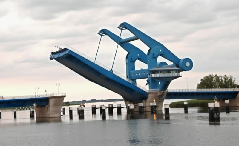 Wolgast Blaue Brücke